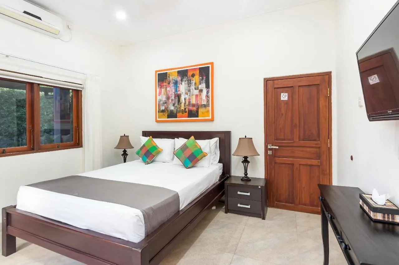Villa Yati Σεμινιάκ 0*,  Ινδονησία